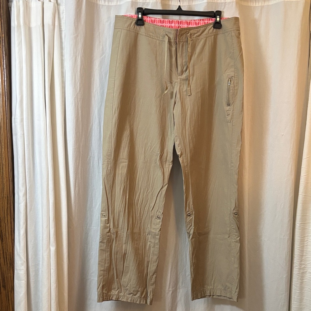Danskin Now beige convertible hiking pants